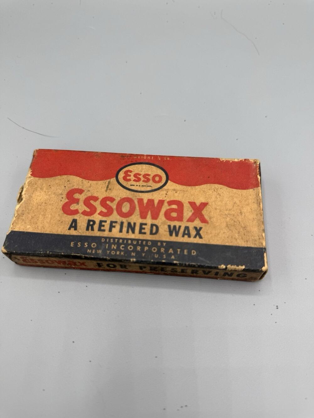 Vintage Esso Essowax Refined Wax Box 1/4 lb Advertising Petroleum Collectible